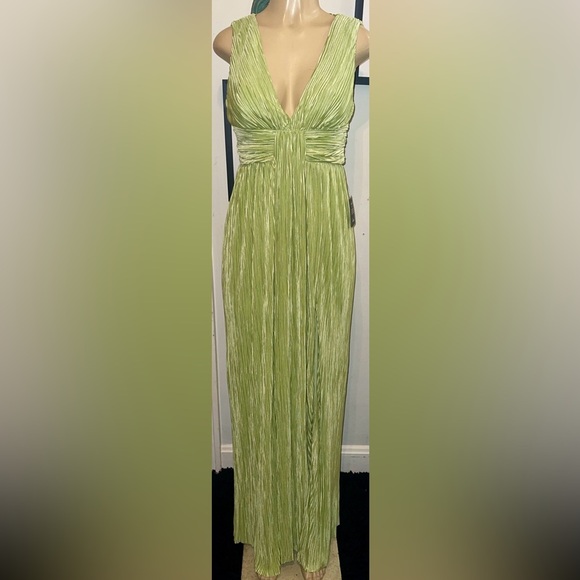 Lulus Melitta Lime Green Plisse Sash Maxi Dress NWT Medium - Picture 3 of 11